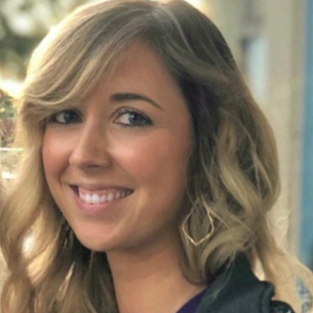 Meet your Posher, Mikaela